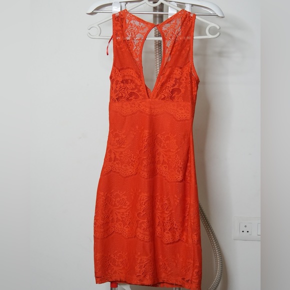 Brand new Zara limited edition lace mini dress for summer - Picture 5 of 7